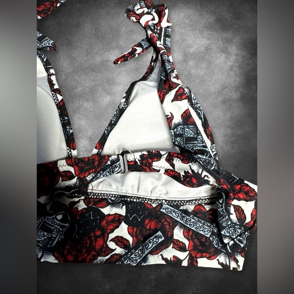 Too Fast Guns and Roses Tattoo Bikini Swimwear Swim - Picture 3 of 12